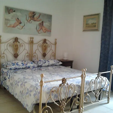 Mediterraneo Bed and Breakfast 3*
