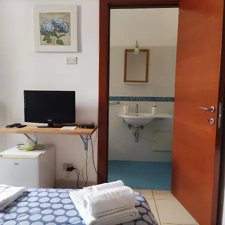 Mediterraneo فندق مبيت وإفطار أوترانتو