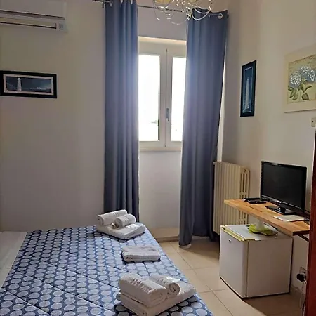 Mediterraneo Bed & Breakfast 3*
